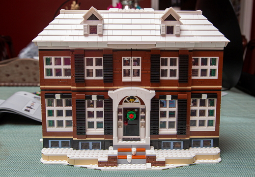Home Alone Lego Build
